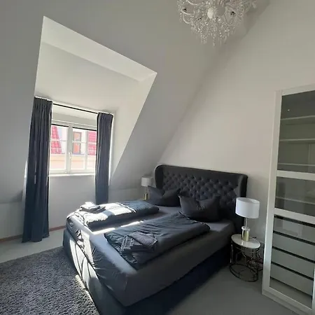 דירה Goldlounge Modernes An Der Kraemerbruecke, Altstadt By Architekturplus Und Waissgold ארפורט